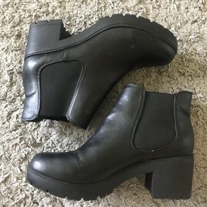Steve Madden Black Heeled Boots